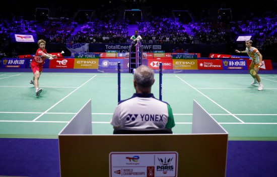 保持冷静 保持冷静